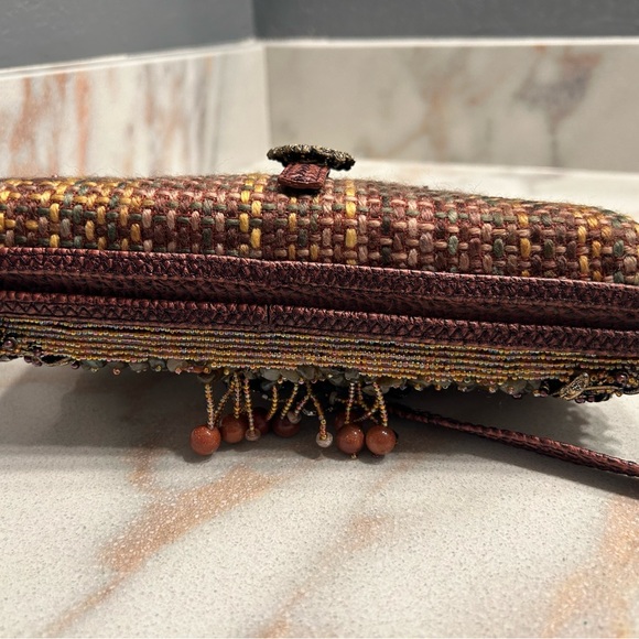 Mary Frances handbag- details beading, fresh water pearls, mother of pearls. - Picture 8 of 8